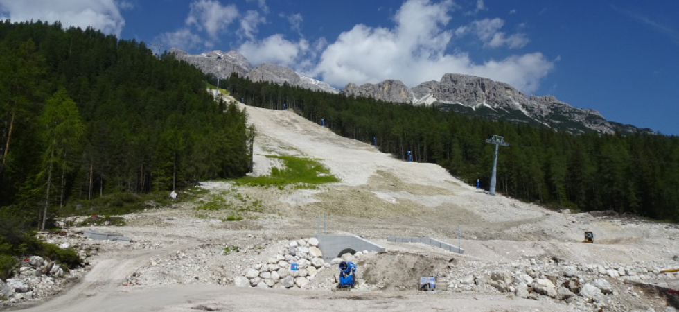 Mondiali a Cortina, anche il Cai Veneto lancia l'allarme: "Pressione ambientale insostenibile"